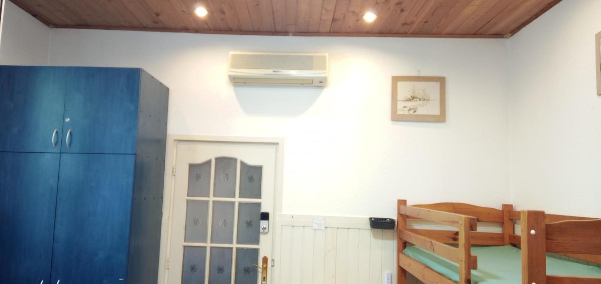 Civis Debrecen Hostel エクステリア 写真