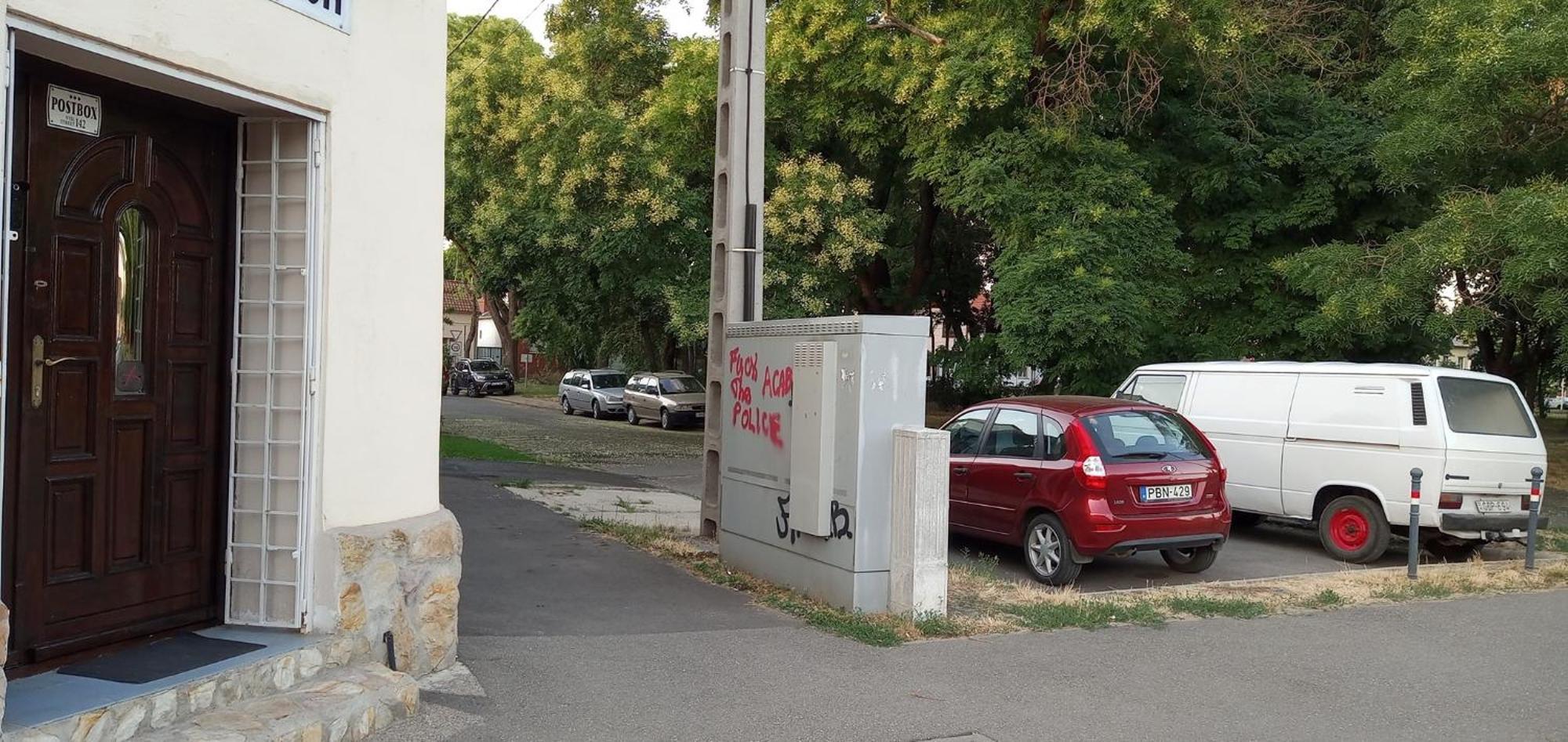 Civis Debrecen Hostel エクステリア 写真